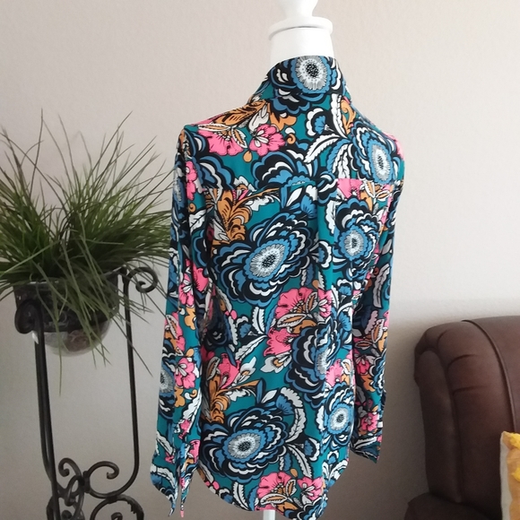 Express Ladies Long-sleeved Blouse - Picture 4 of 7